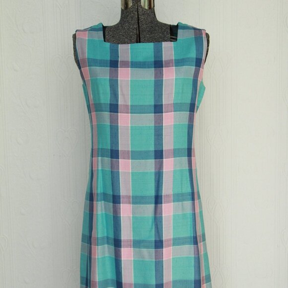 60's Givenchy summer tartan dress and suit, pastel colors - Picture 2 of 6